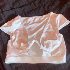 White Short Sleeve Crop Top